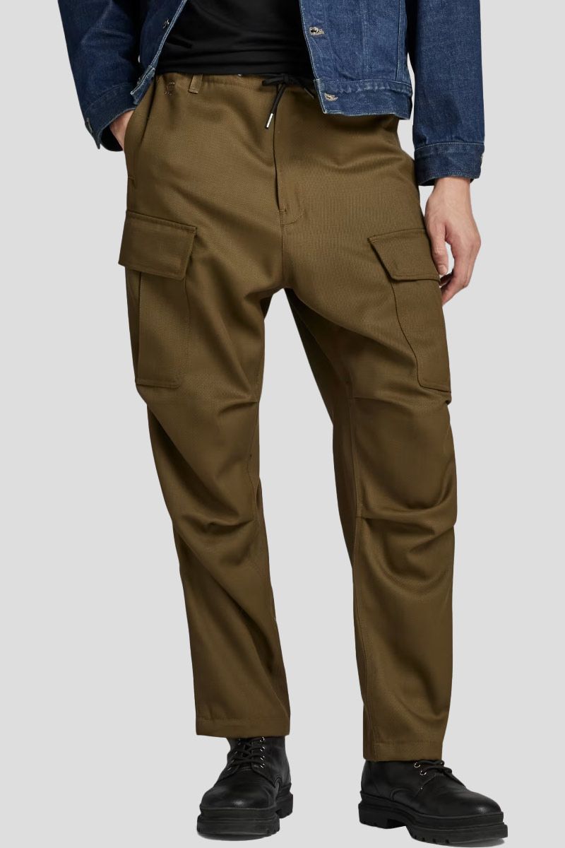 Relaxed Tapered Cargo Pants