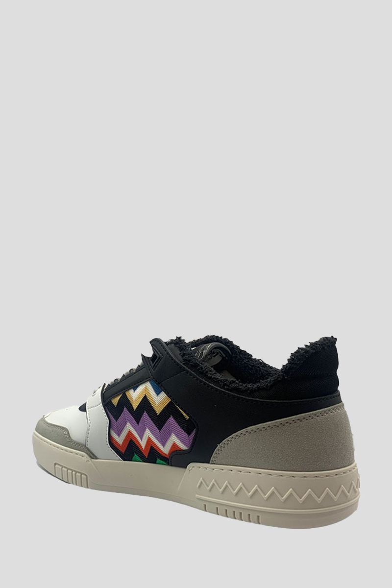 Zigzag Stripe Sneakers