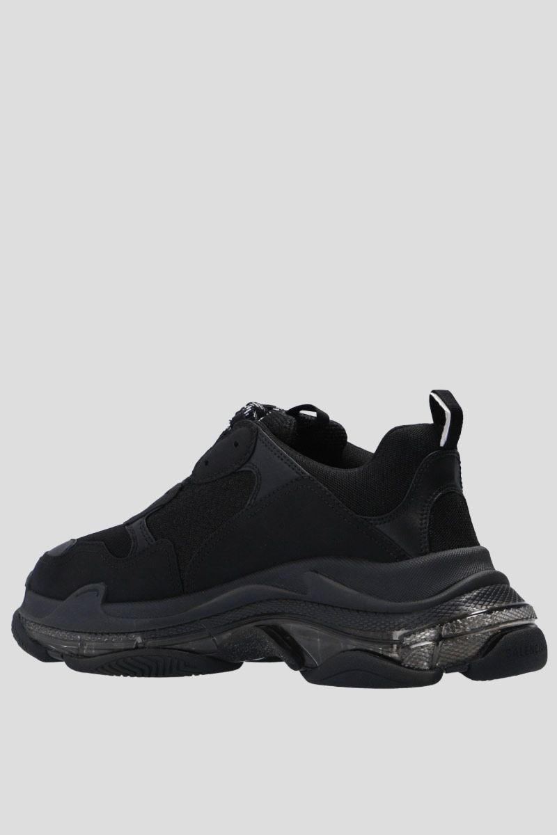Triple S Sneaker Clear Sole in black