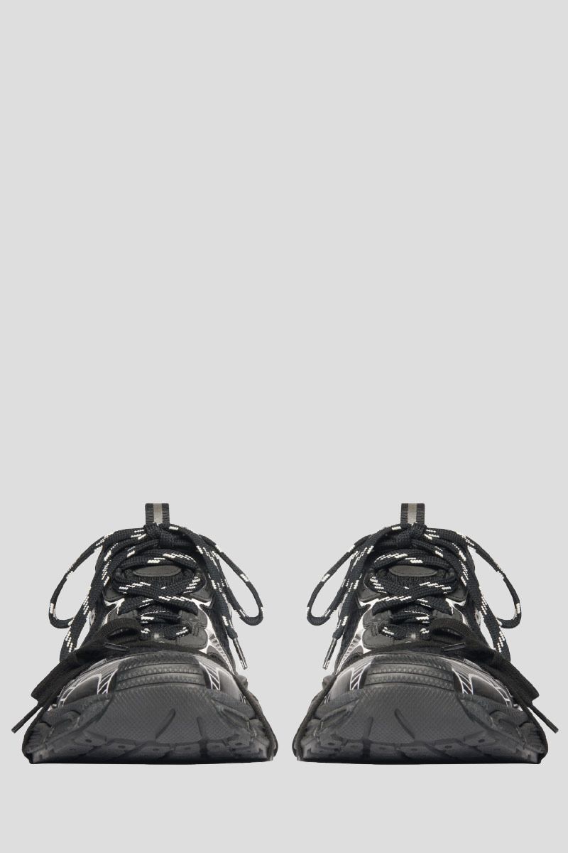 3xl Sneaker In Black