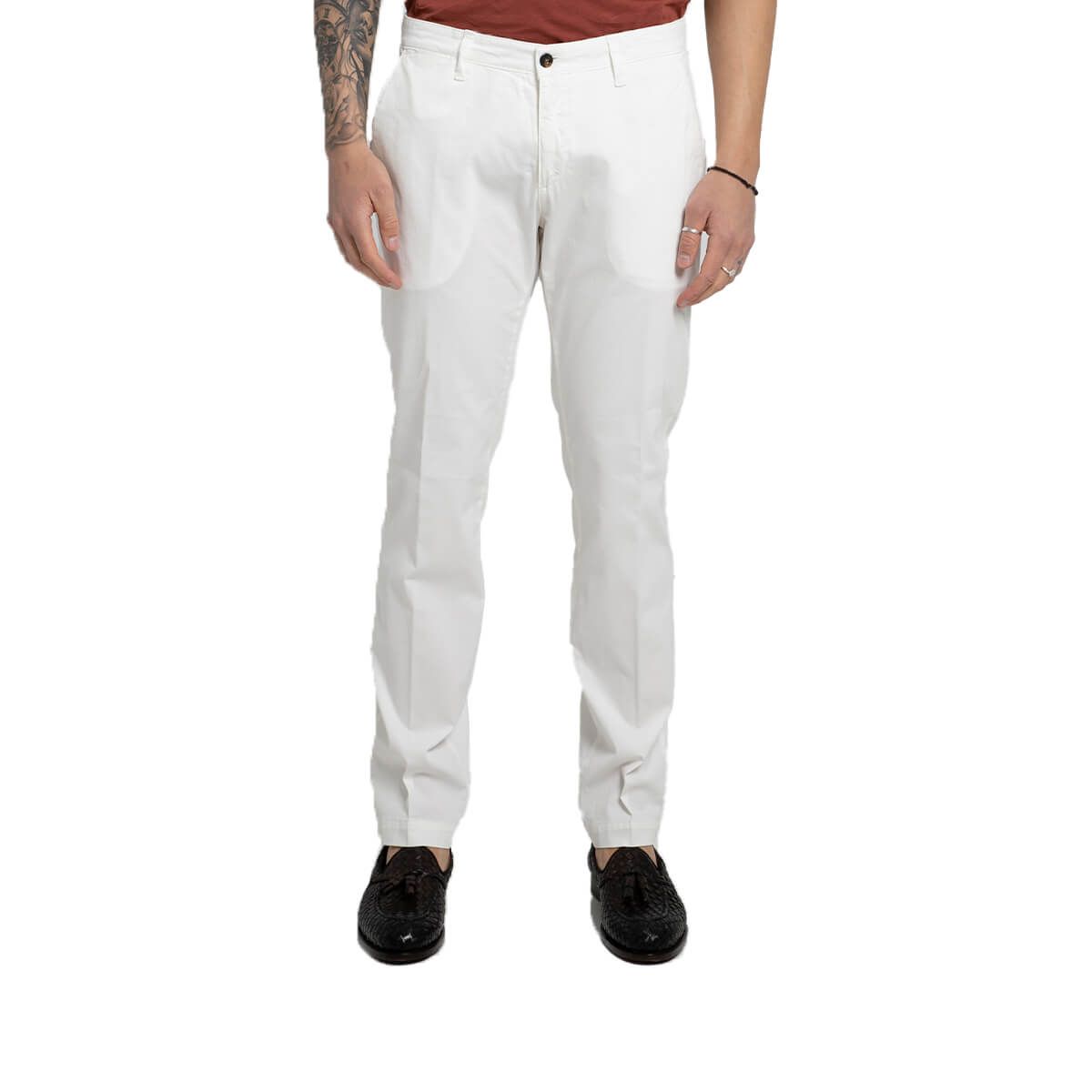Straight-Leg Chino Trousers/White