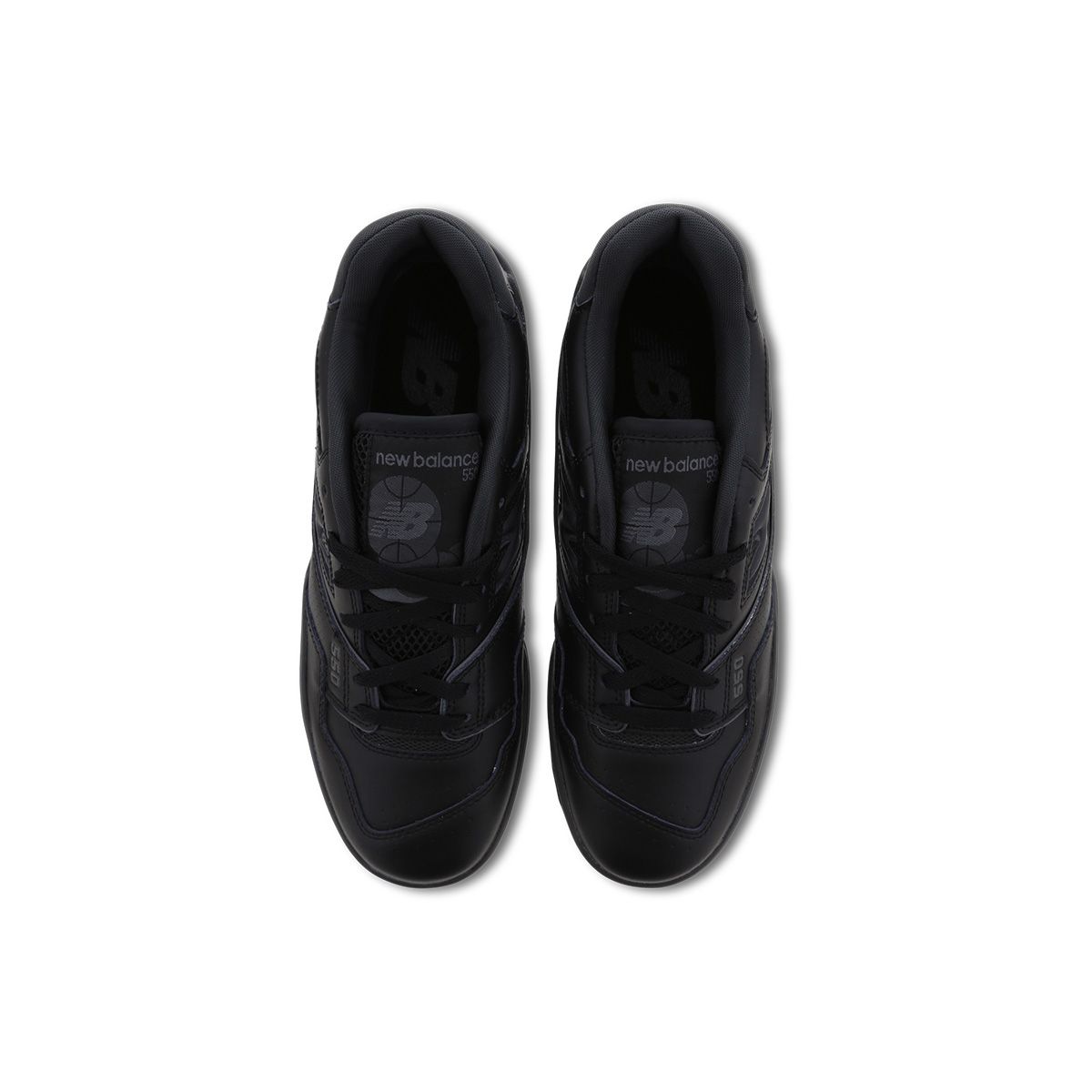 Total Black 550 Sneakers