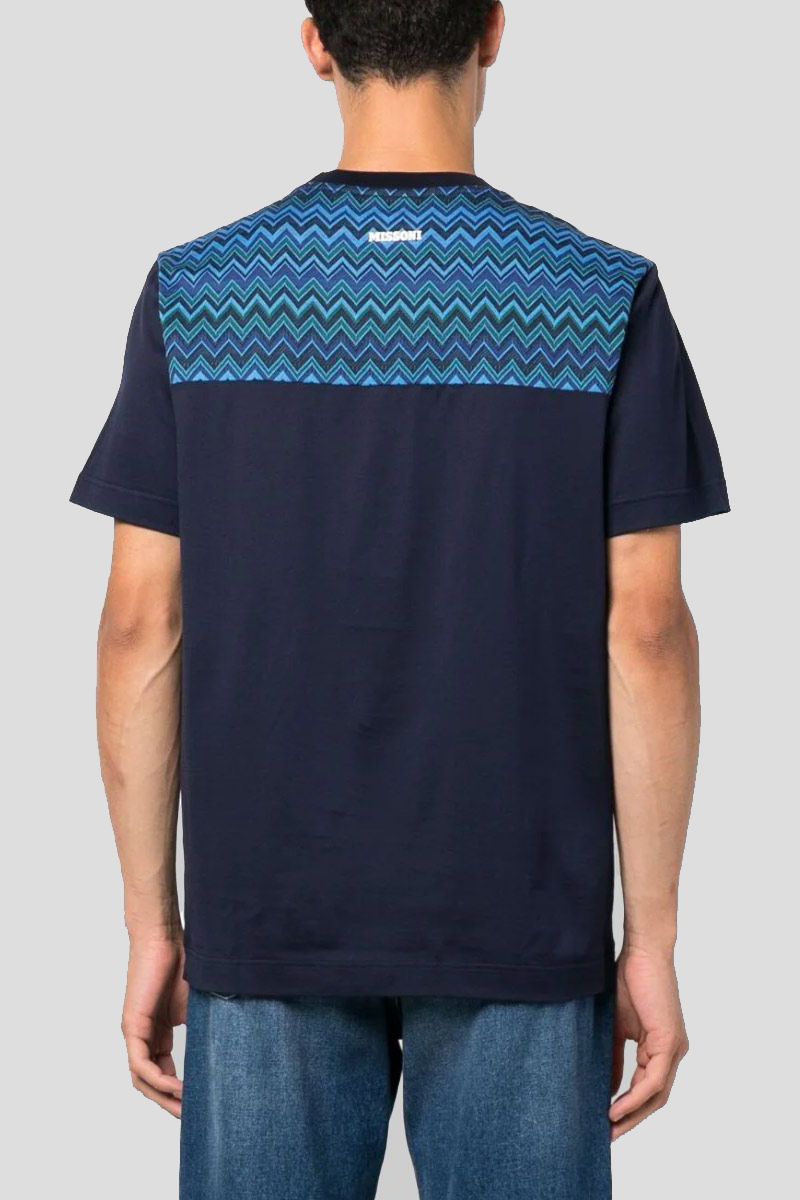 Zigzag-Pattern Crew-Neck T-Shirt