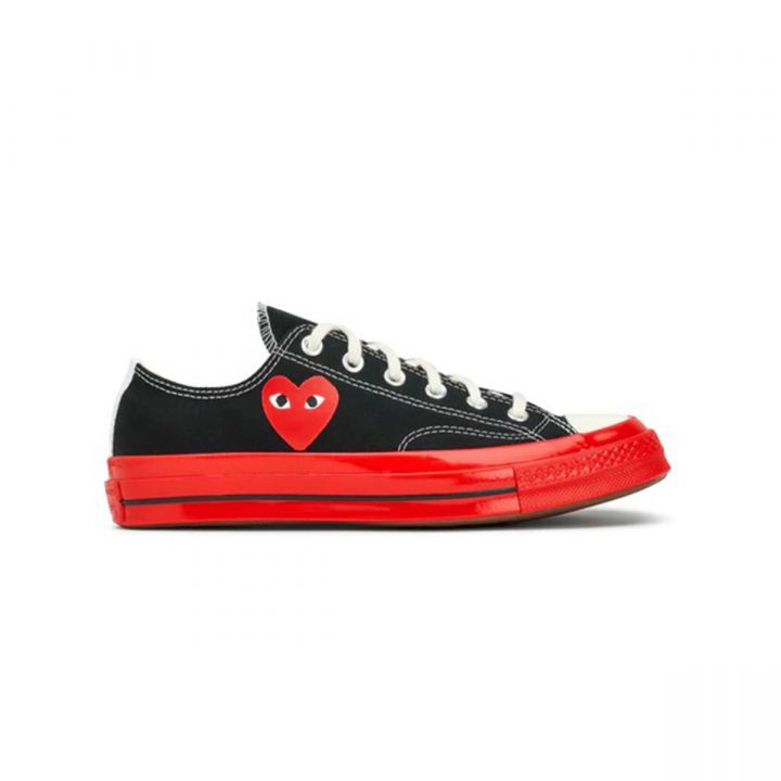 Low Top Red Sole Sneakers/Black